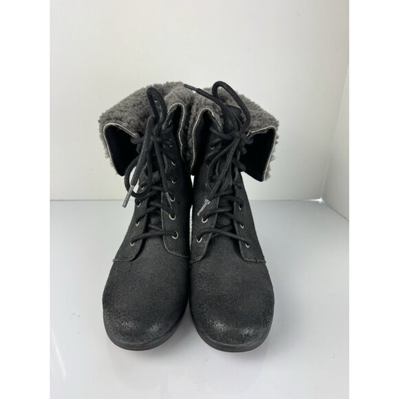 Ugg Zea Shearling Cuff Wedge Ankle Boot Suede Waterproof 1003360 Womens Size 8 - Picture 3 of 9